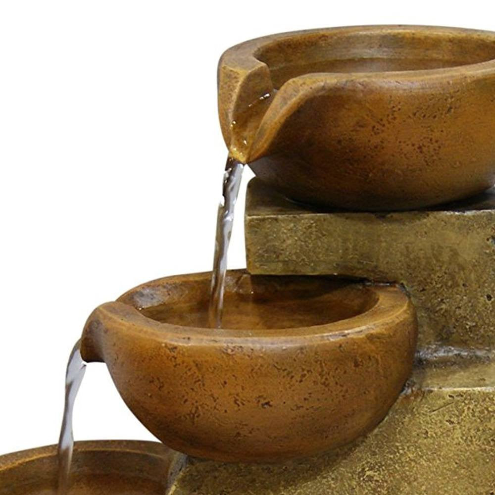 Tiering fountain tabletop pots