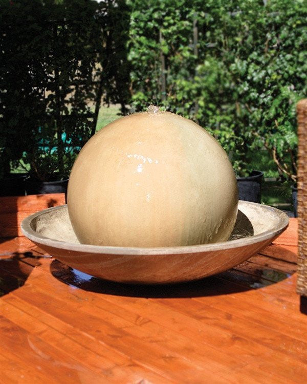 garden fountain Ball And Wok GIST