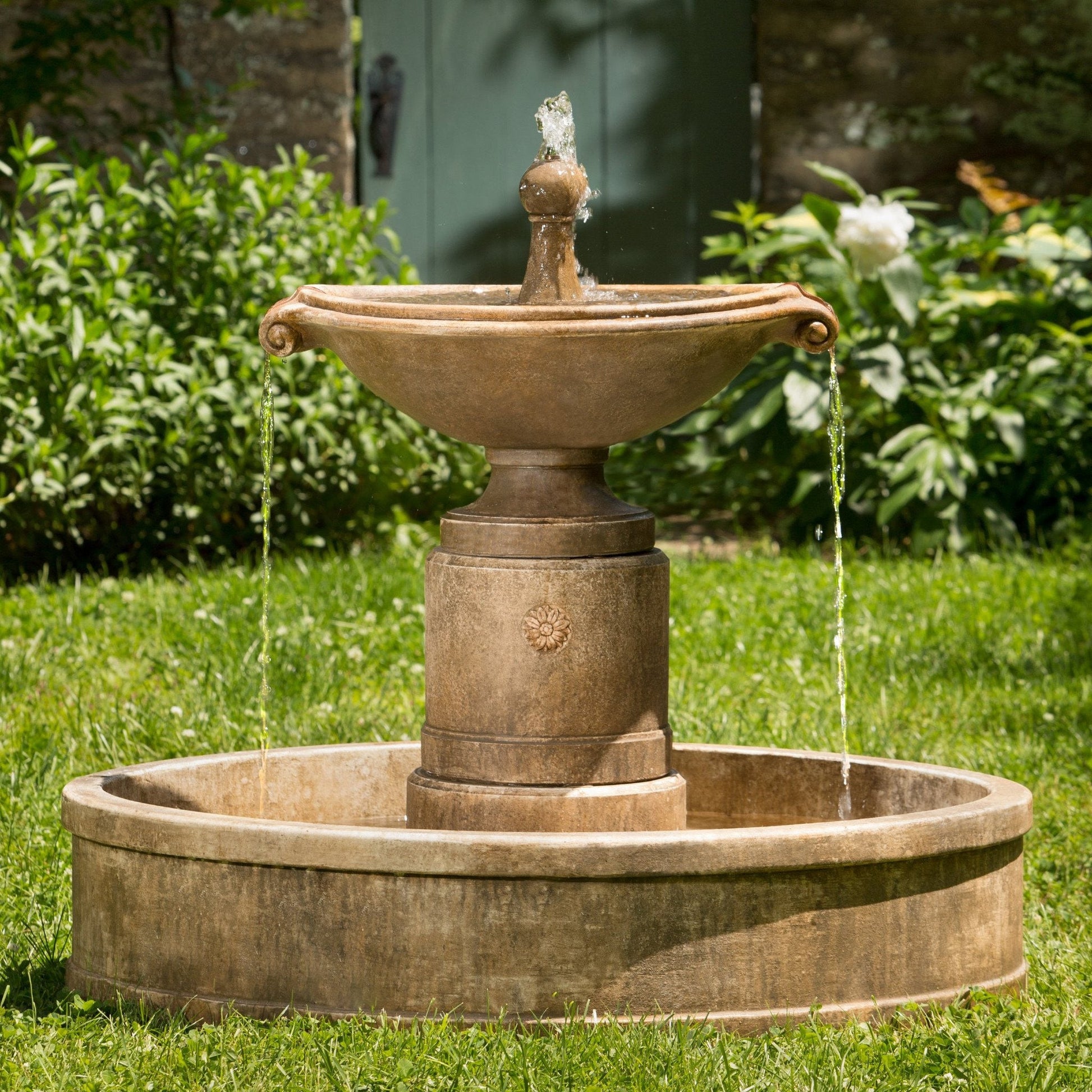 garden fountain Borghese Basin