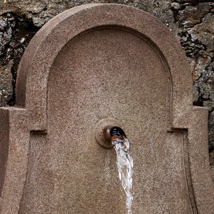 Closerie Wall Outdoor Fountain