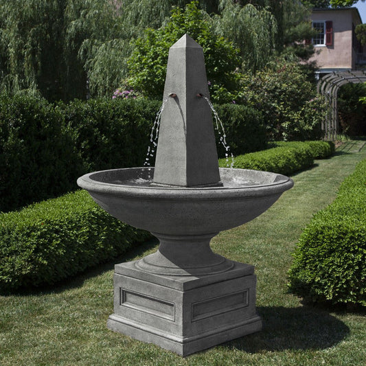 outdoor fountain Condotti Obelisk