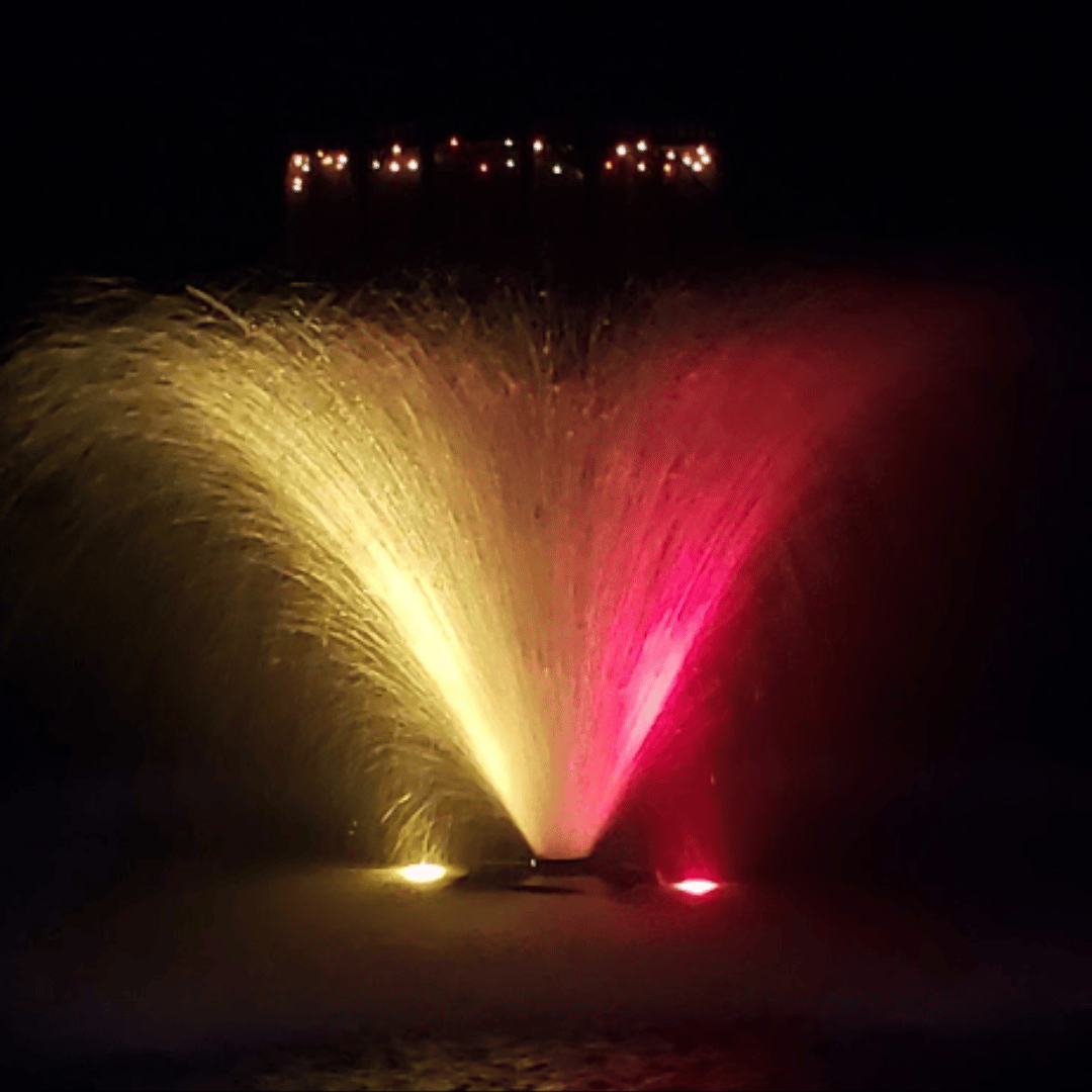 DA20 Display Fountain With Red And Warm Lights