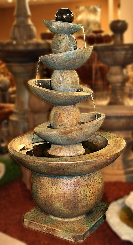 garden fountain Equilibria Henri Studio