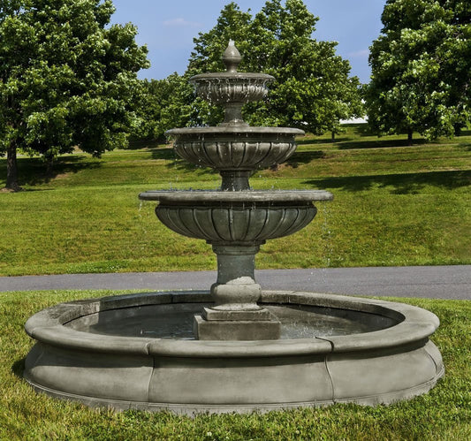 outdoor fountain Estate Longvue