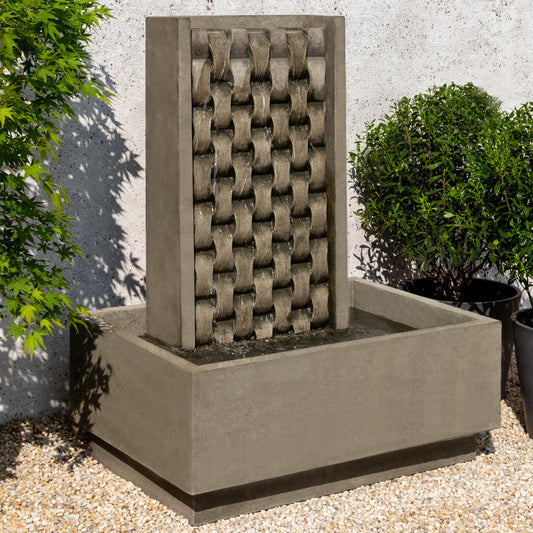 garden fountain M Weave