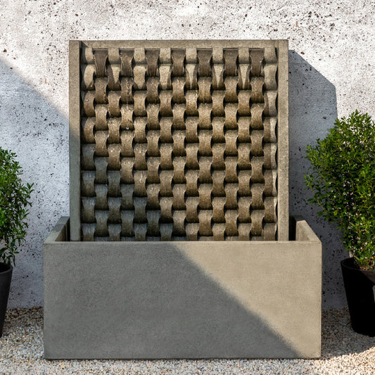 outdoor fountain M Weave Wall