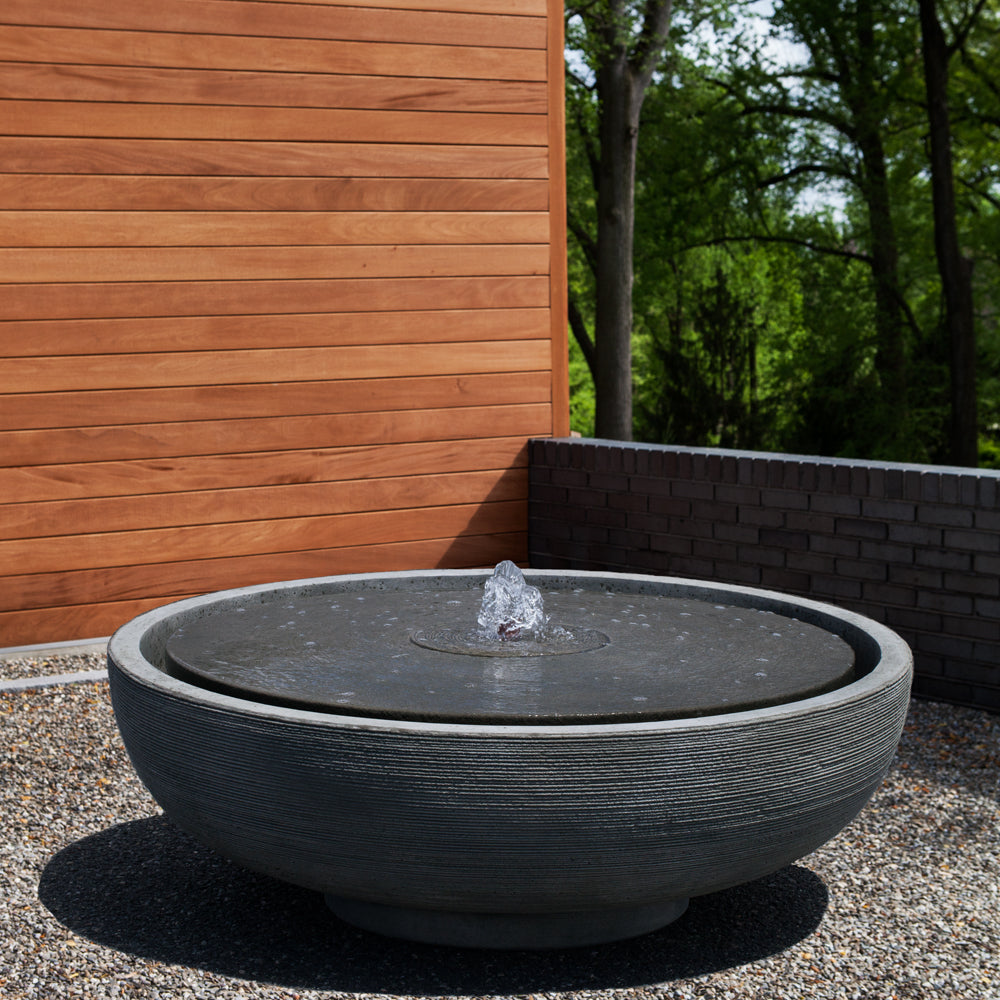 garden fountain Girona