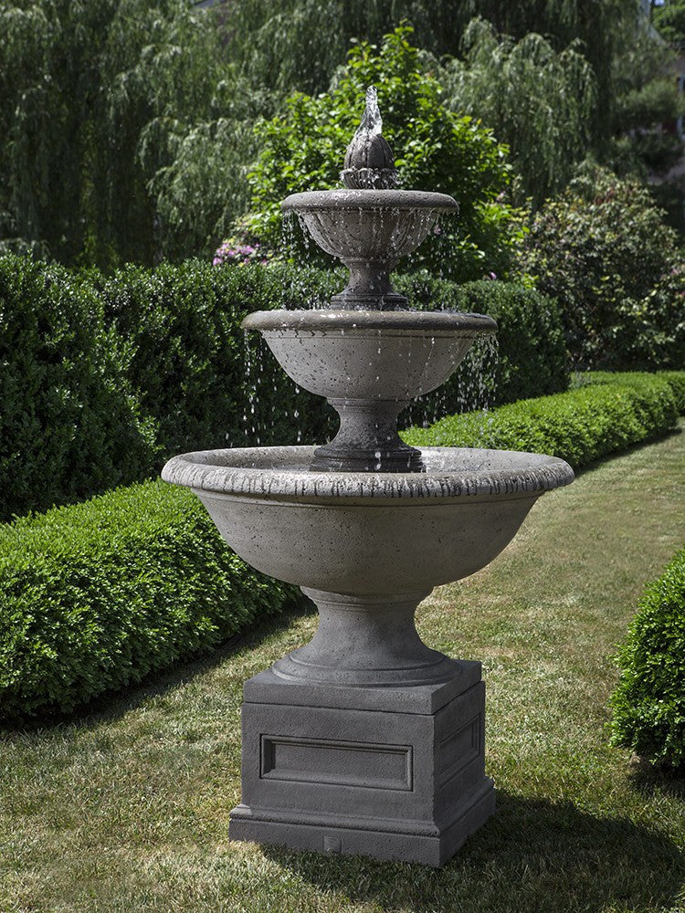 outdoor fountain Monteros tiered