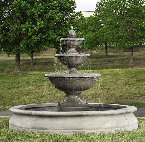 outdoor fountain Monteros tiered